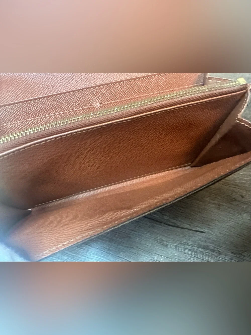 Louis Vuitton Monogram Sarah Wallet - Picture 8 of 13
